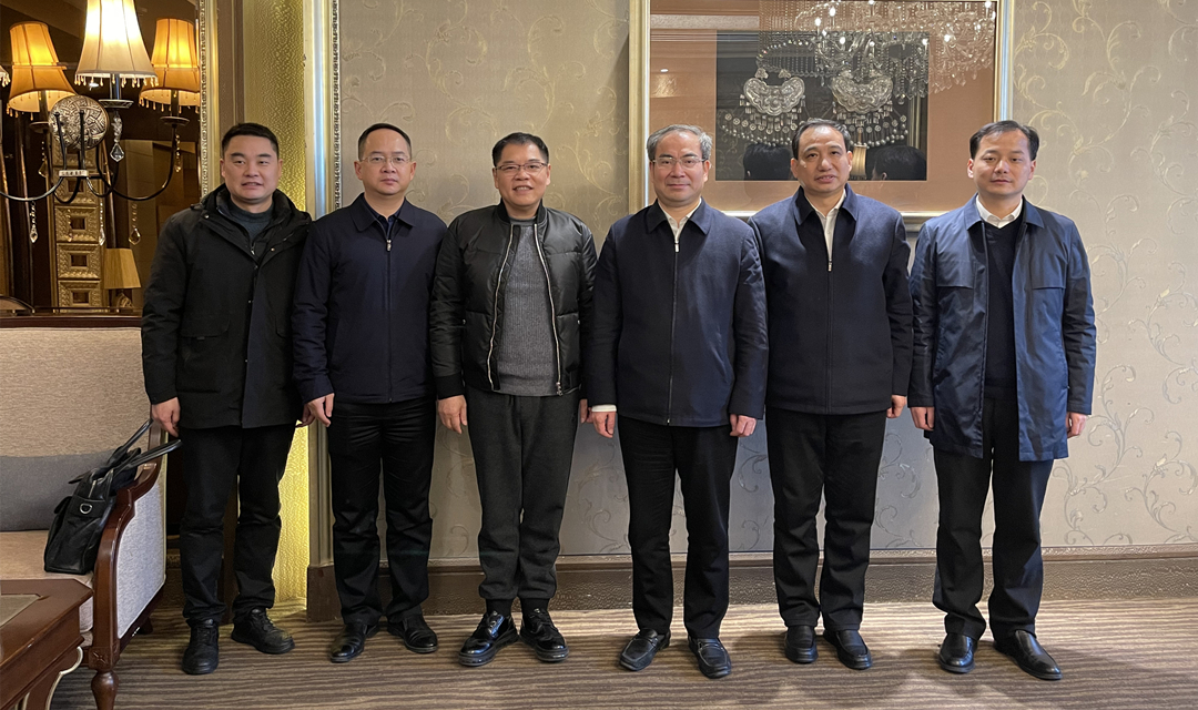 劉革安書記會(huì)見北冰院長，共商張家界文旅高質(zhì)量發(fā)展大計(jì)